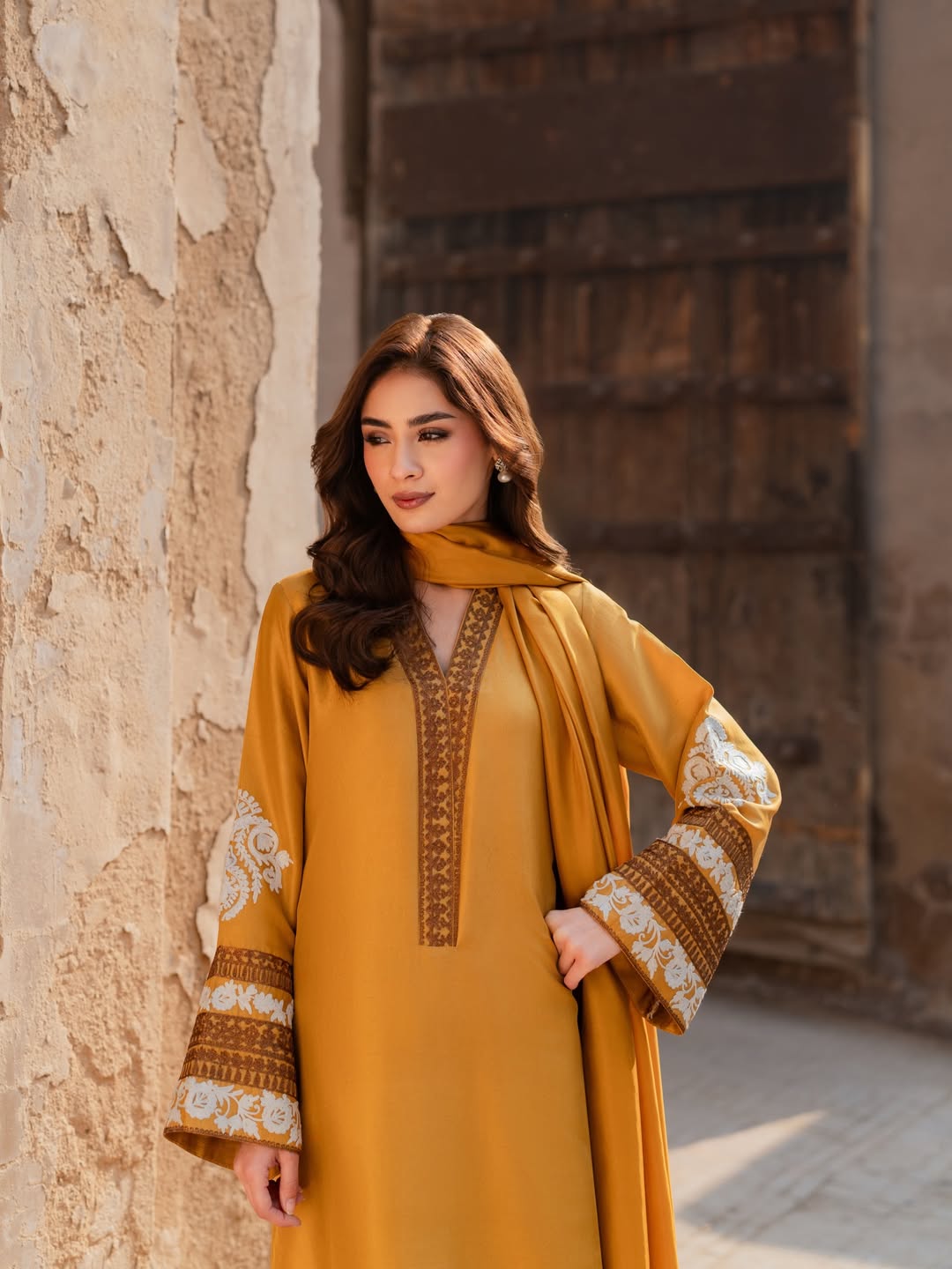 Mahveen Embroidered 3pc Abeeha Collection