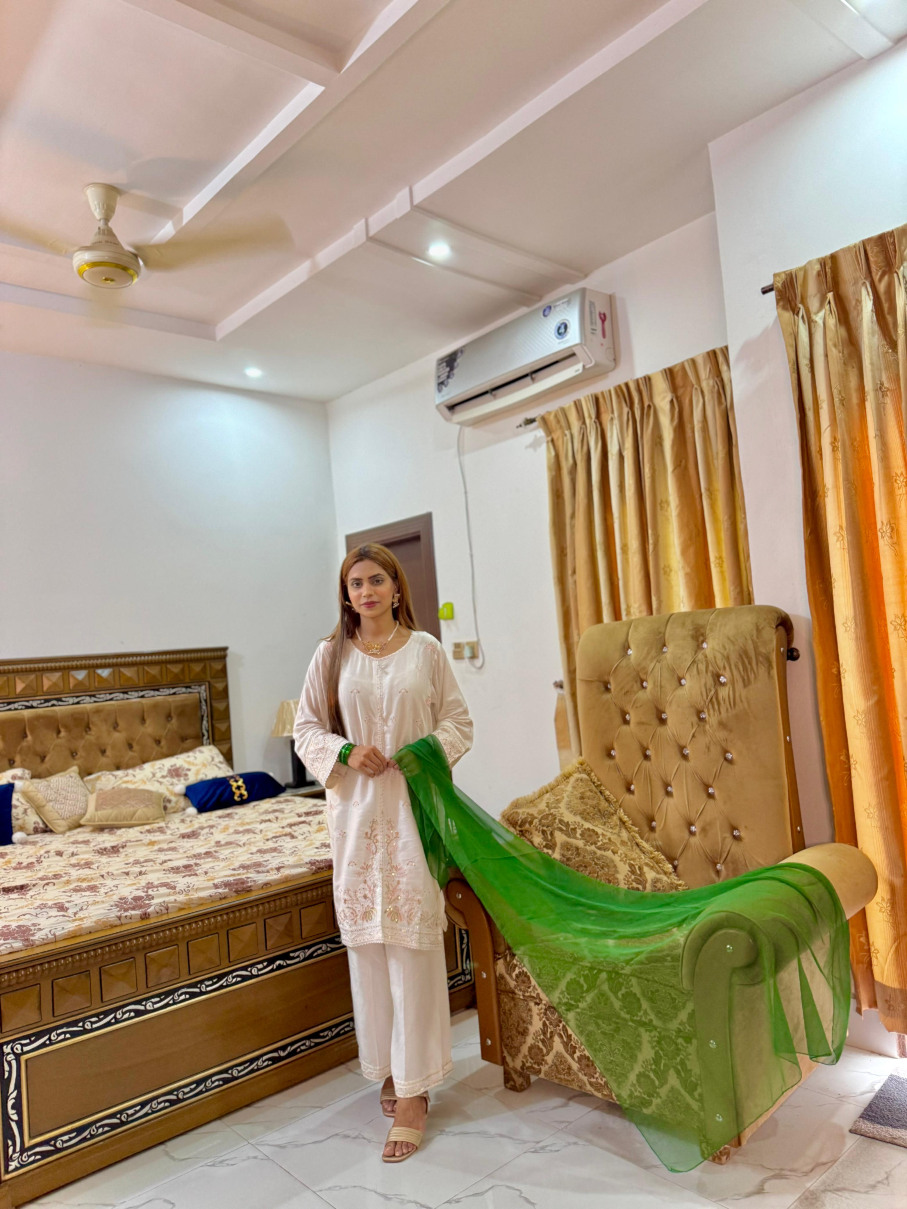 JANIFER Embroidered 3PC Abeeha Collection