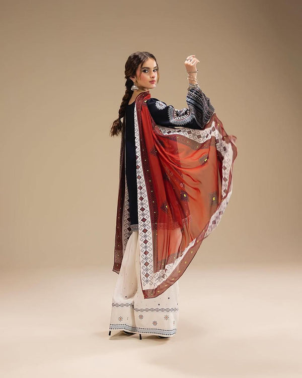 RANGRAIZ Embroidered 3PC Abeeha Collection