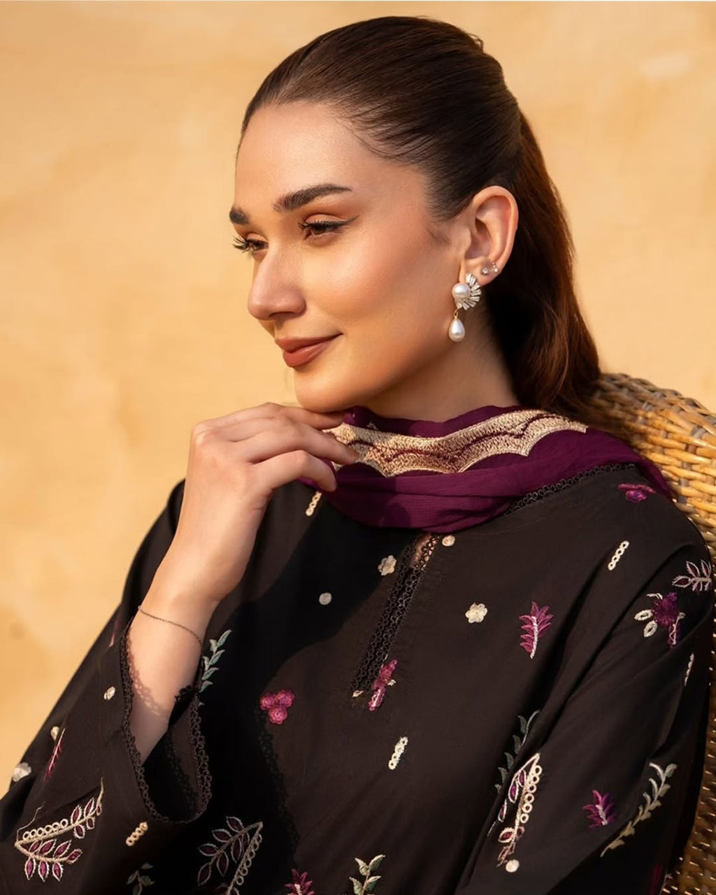 Black Aura Embroidered 2Pc Abeeha Collection